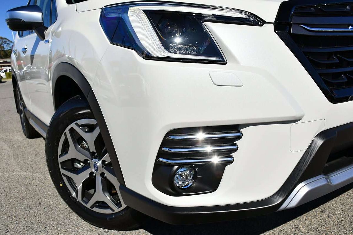 2024 Subaru Forester Hybrid L S5