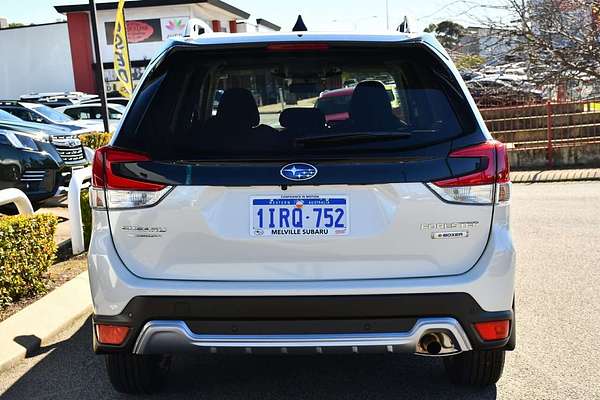 2024 Subaru Forester Hybrid L S5