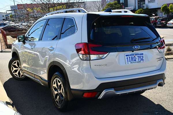 2024 Subaru Forester Hybrid L S5