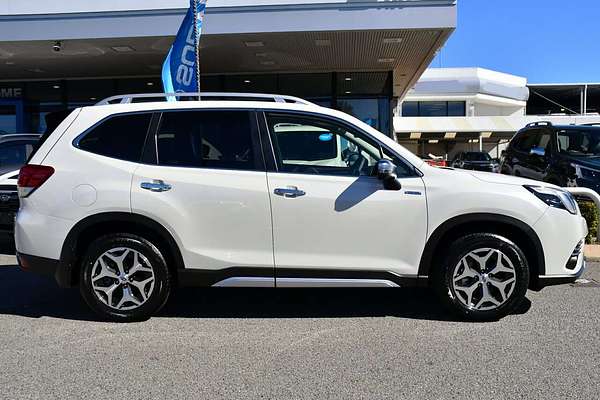 2024 Subaru Forester Hybrid L S5