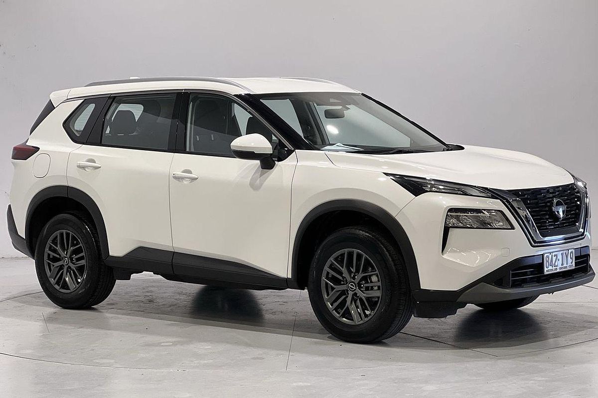 2023 Nissan X-TRAIL ST T33