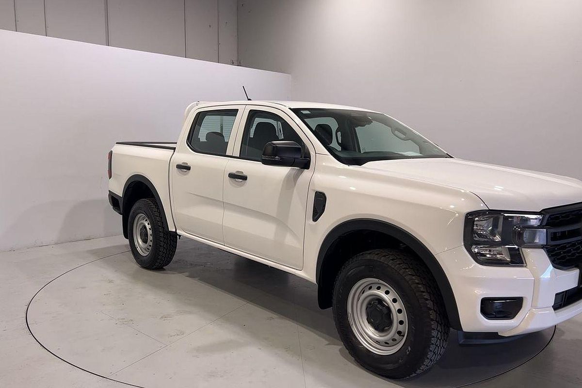 2024 Ford Ranger XL 4X4 2.0L