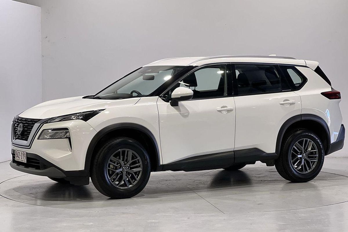2023 Nissan X-TRAIL ST T33