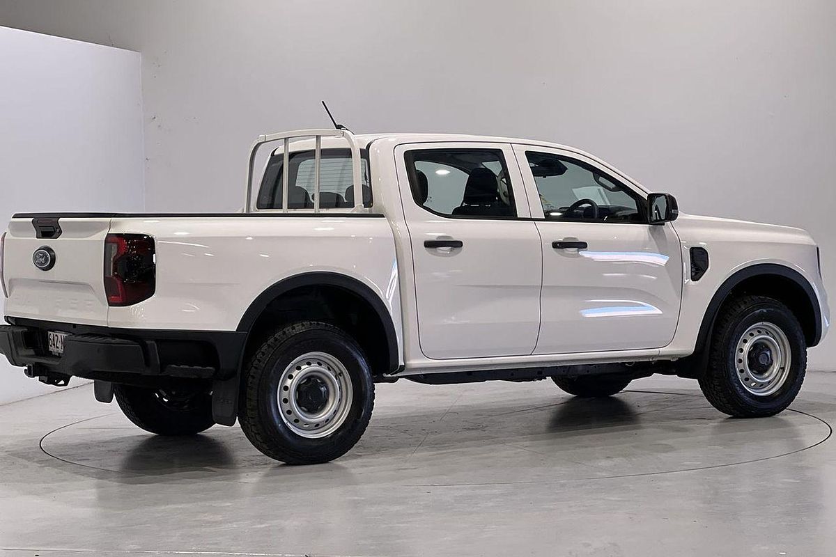 2024 Ford Ranger XL 4X4 2.0L