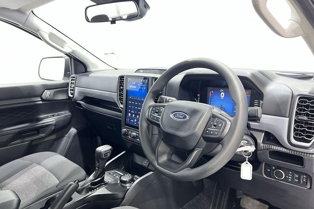 2024 Ford Ranger XL 4X4 2.0L