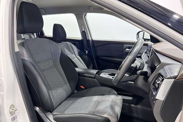2023 Nissan X-TRAIL ST T33