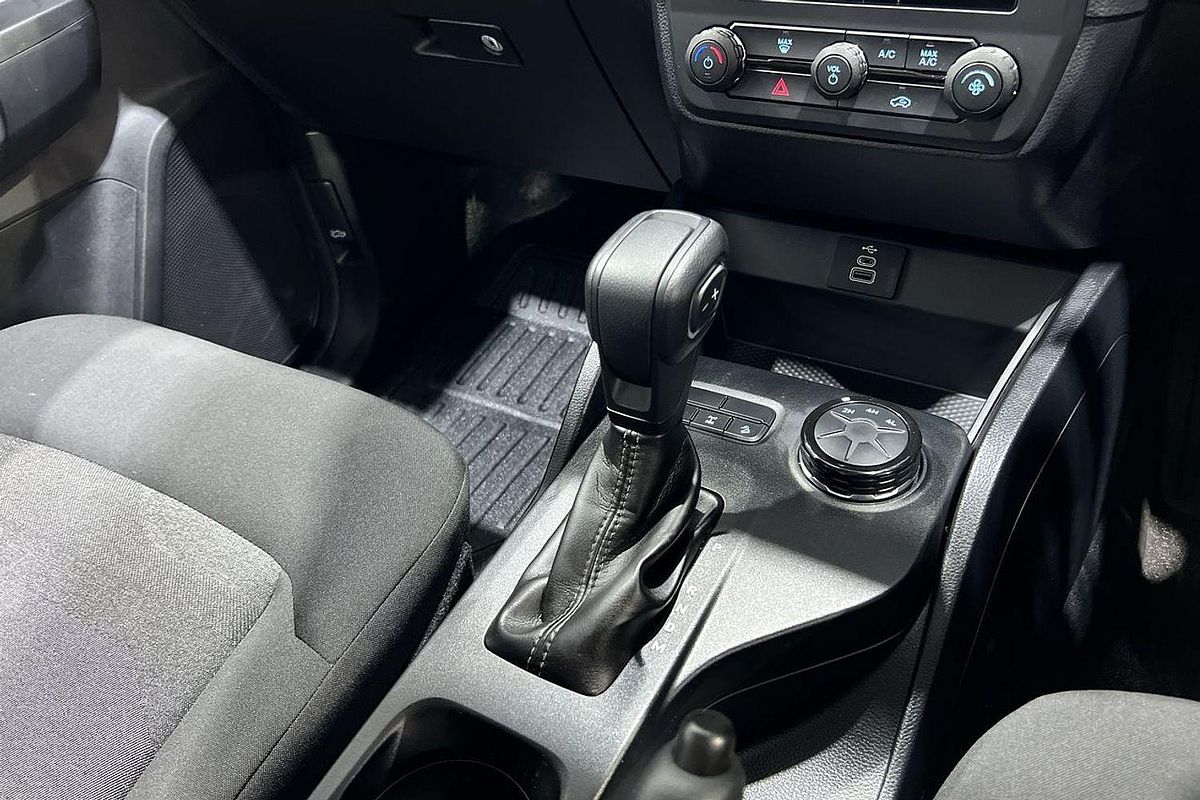 2024 Ford Ranger XL 4X4 2.0L