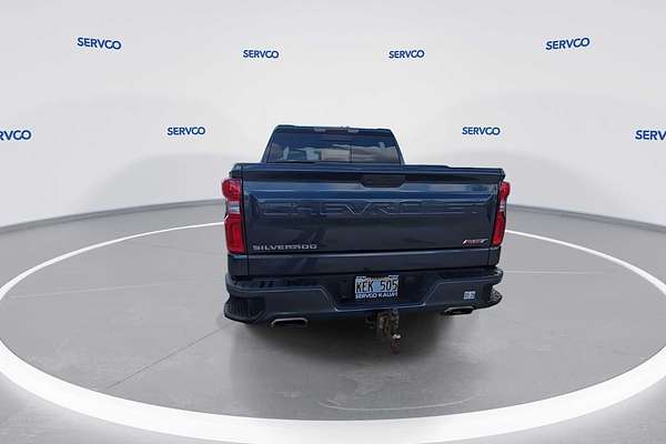 2021 Chevrolet Silverado RST
