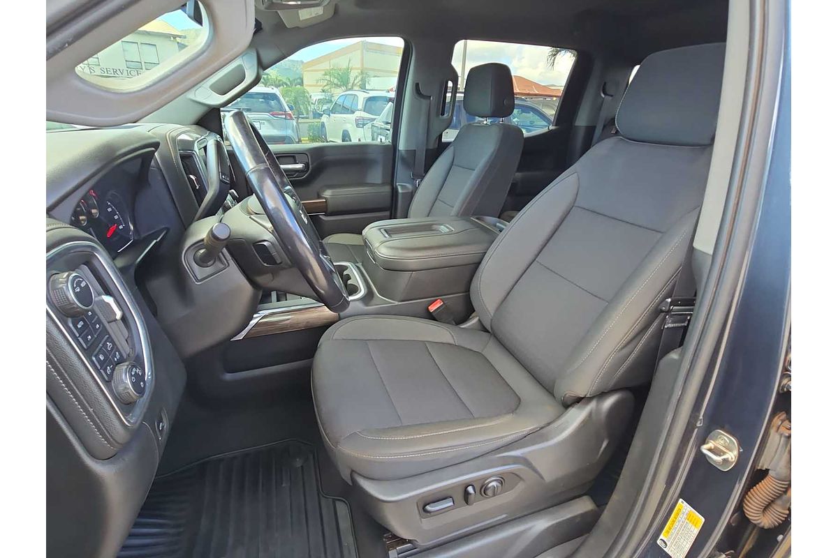 2021 Chevrolet Silverado RST
