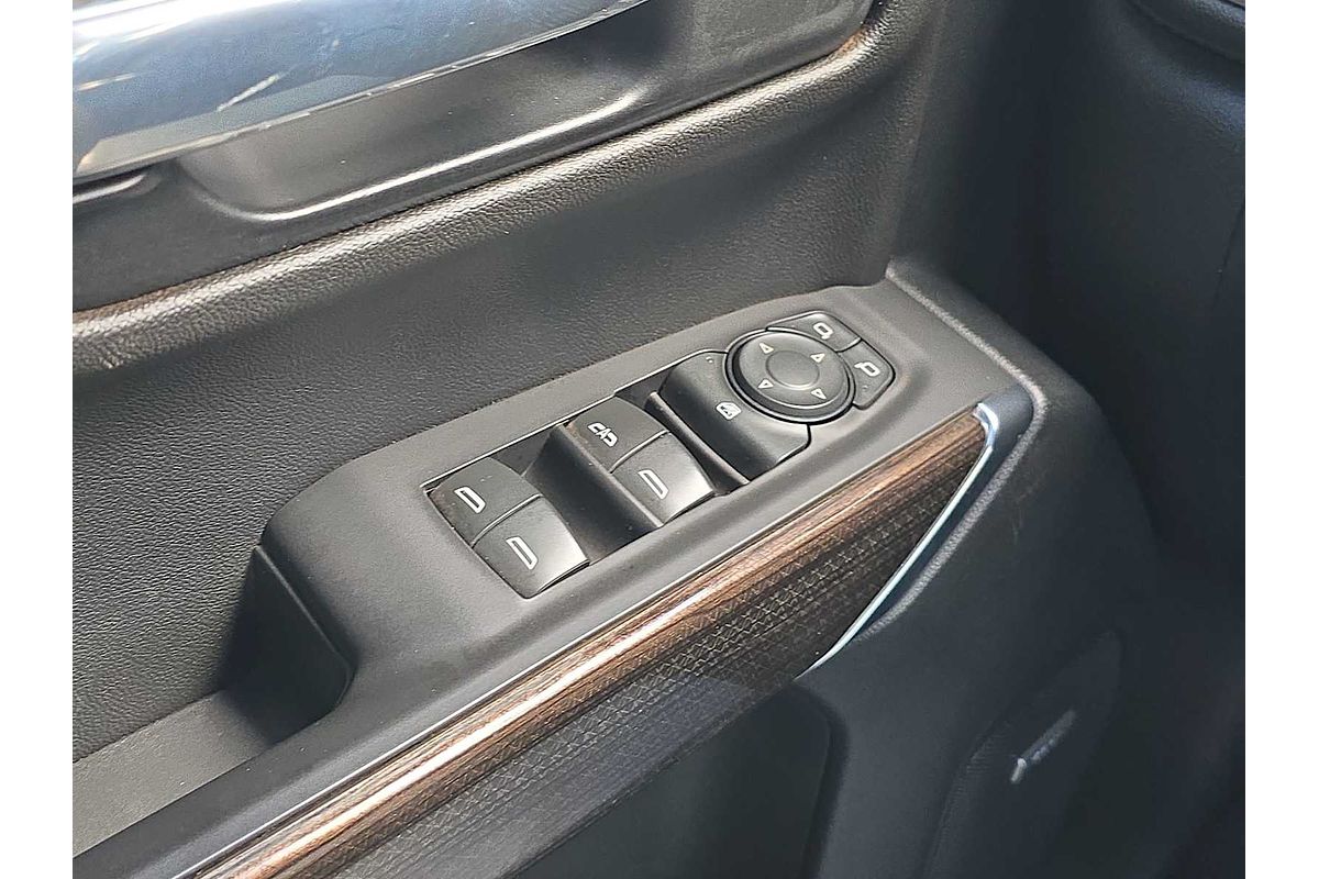 2021 Chevrolet Silverado RST