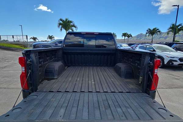 2021 Chevrolet Silverado RST