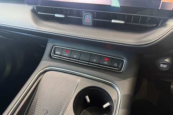 2025 GWM Haval H6 Ultra Hybrid B01