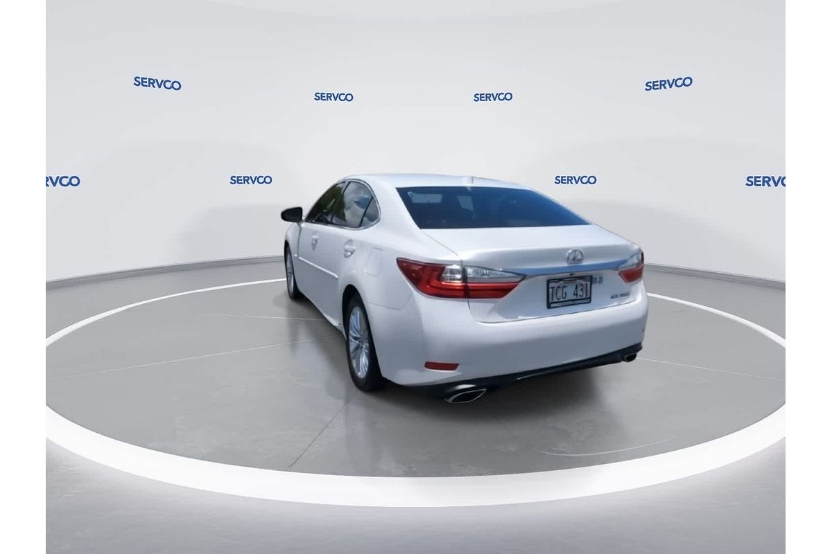 2017 Lexus ES