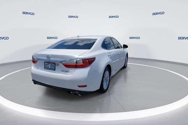 2017 Lexus ES