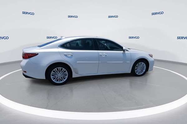 2017 Lexus ES