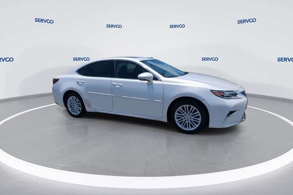 2017 Lexus ES