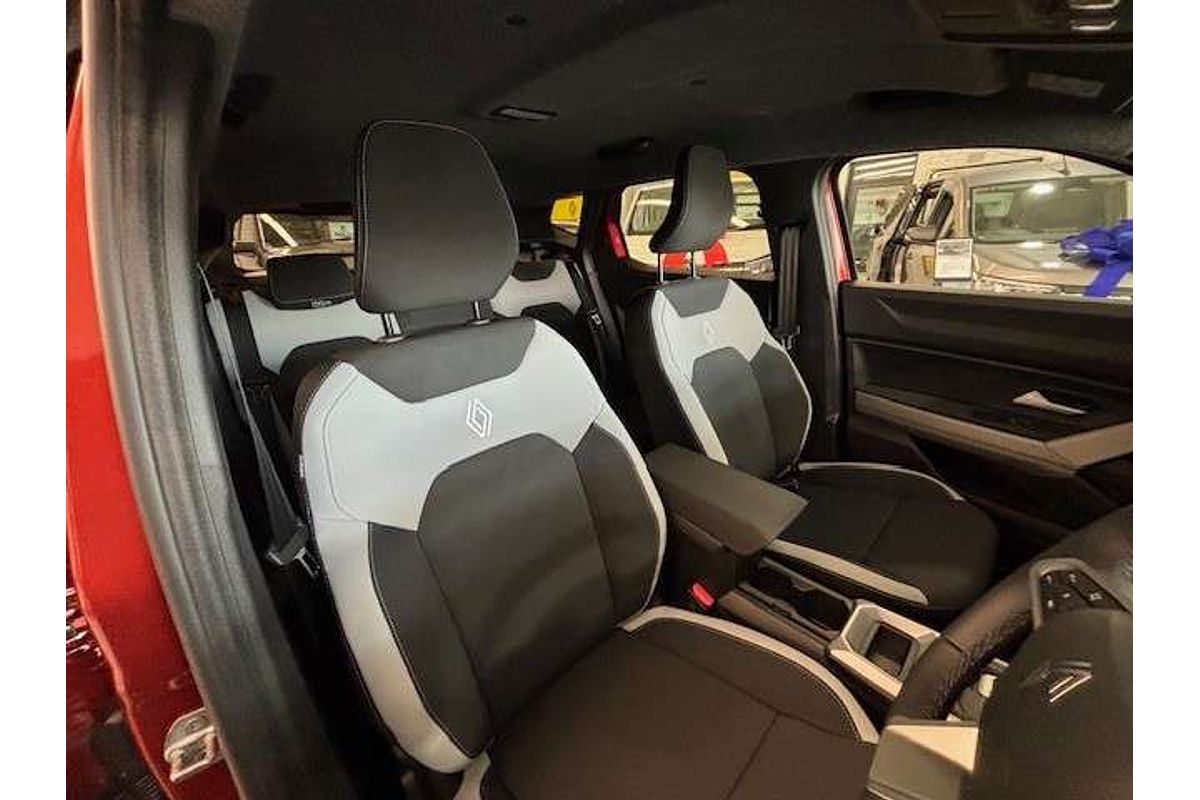 2025 Renault Duster Techno X1311