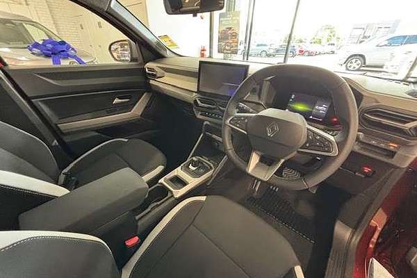 2025 Renault Duster Techno X1311