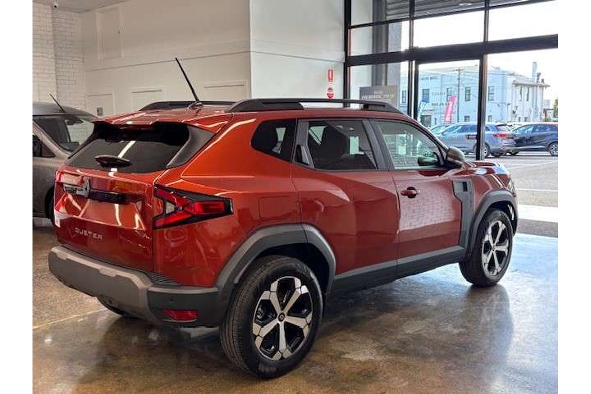 2025 Renault Duster Techno X1311