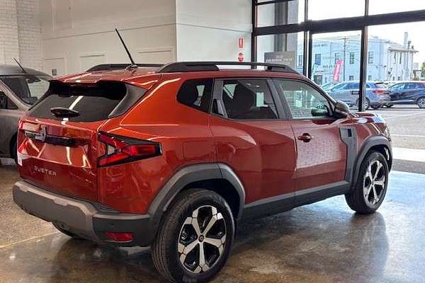 2025 Renault Duster Techno X1311
