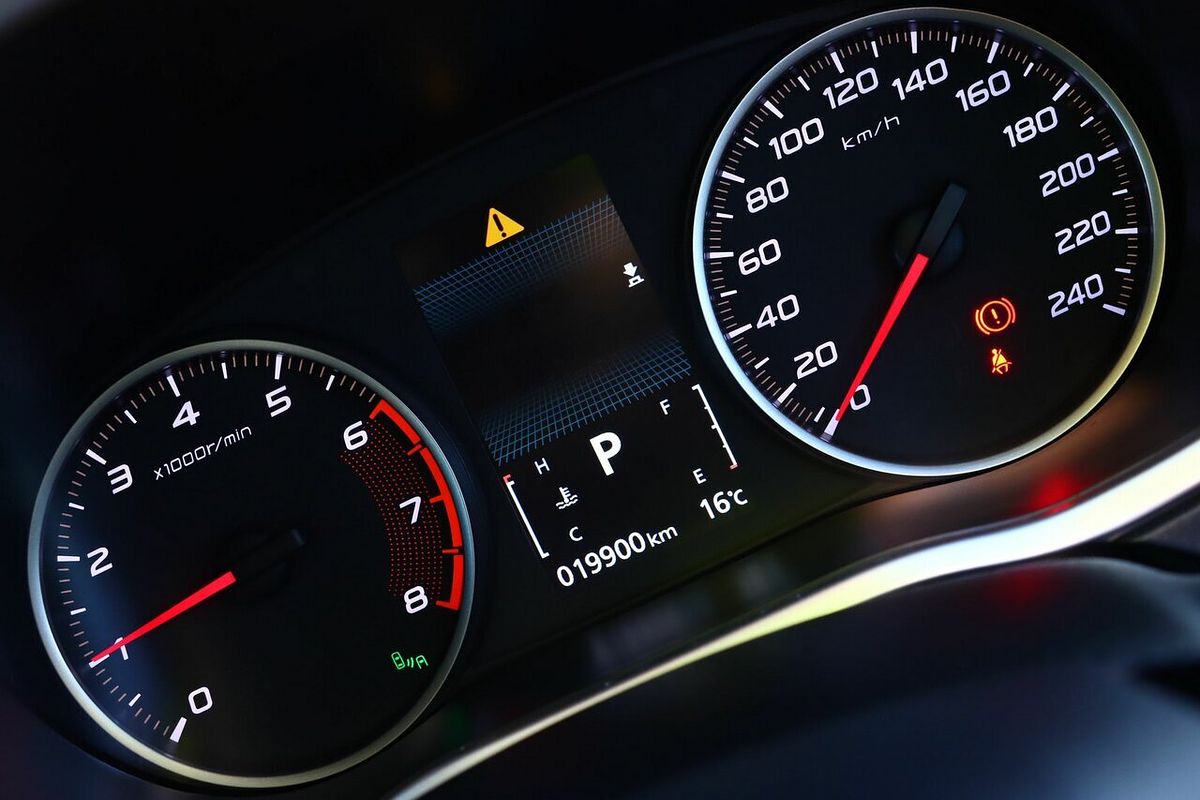 2023 Mitsubishi Eclipse Cross Exceed YB