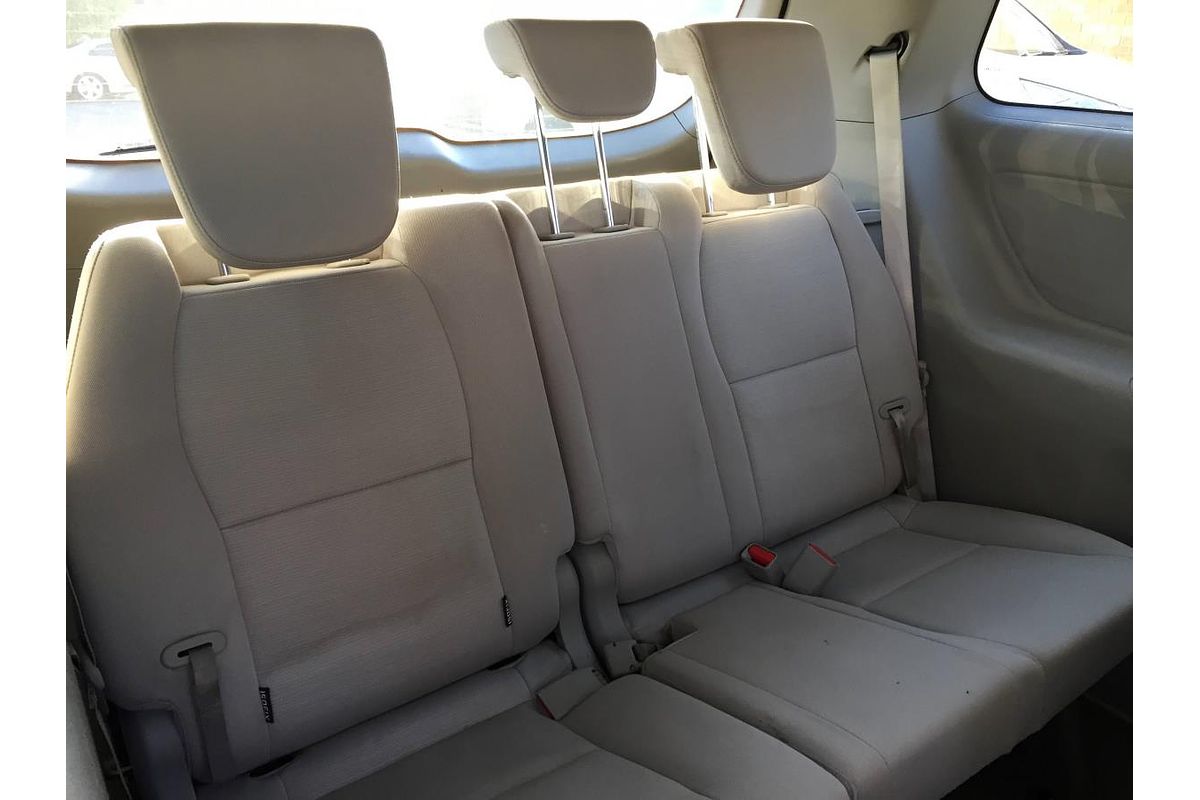 2017 Kia Carnival S YP MY18