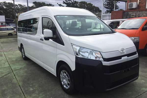 2020 Toyota Hiace COMMUTER (12 SEATS) GDH322R