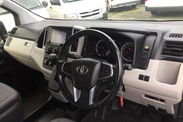 2020 Toyota Hiace COMMUTER (12 SEATS) GDH322R