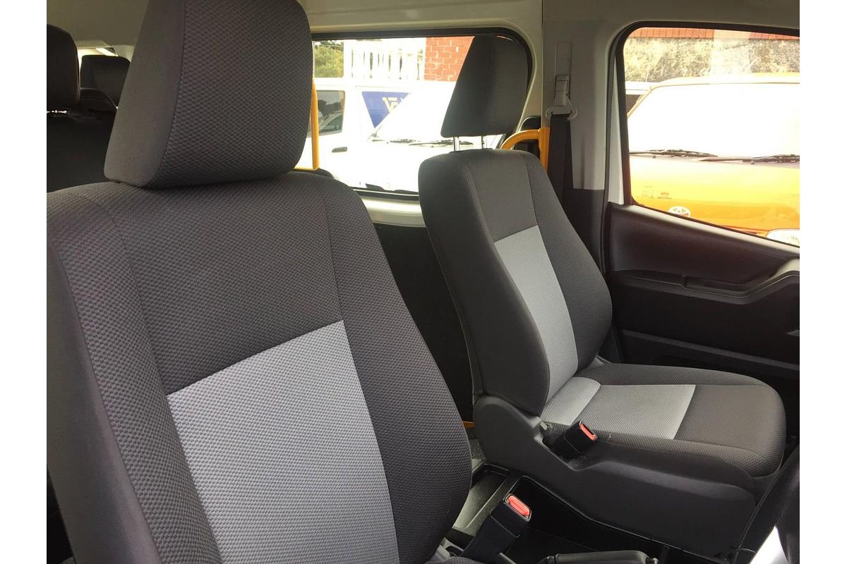 2020 Toyota Hiace COMMUTER (12 SEATS) GDH322R