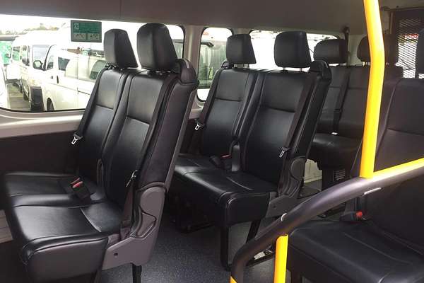 2020 Toyota Hiace COMMUTER (12 SEATS) GDH322R