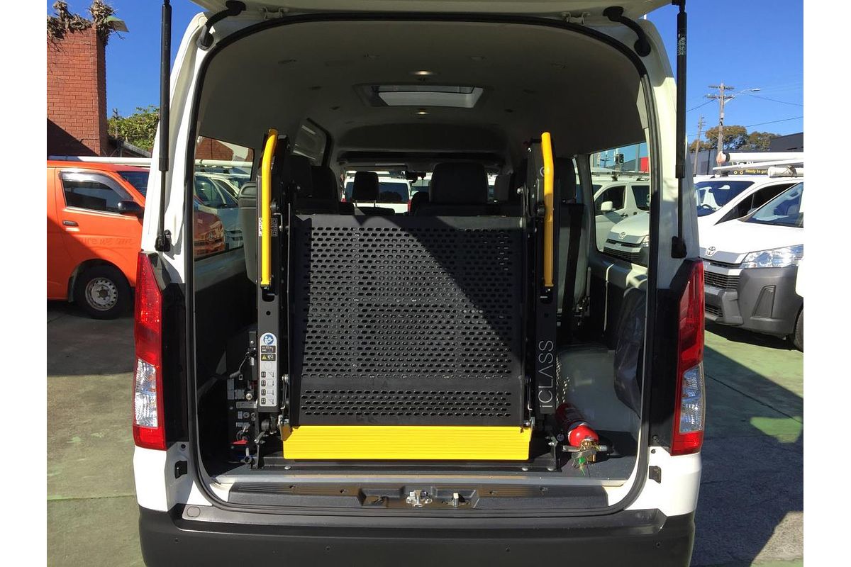 2021 Toyota Hiace SLWB COMMUTER (12 SEATS) GDH322R