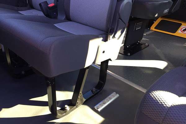 2021 Toyota Hiace SLWB COMMUTER (12 SEATS) GDH322R