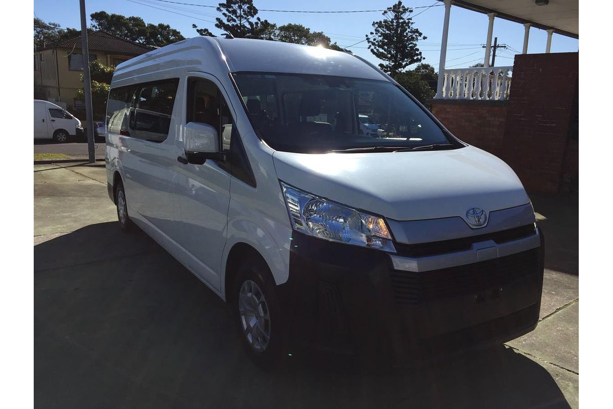 2021 Toyota Hiace SLWB COMMUTER (12 SEATS) GDH322R