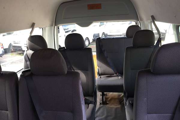 2017 Toyota Hiace COMMUTER KDH223R MY16
