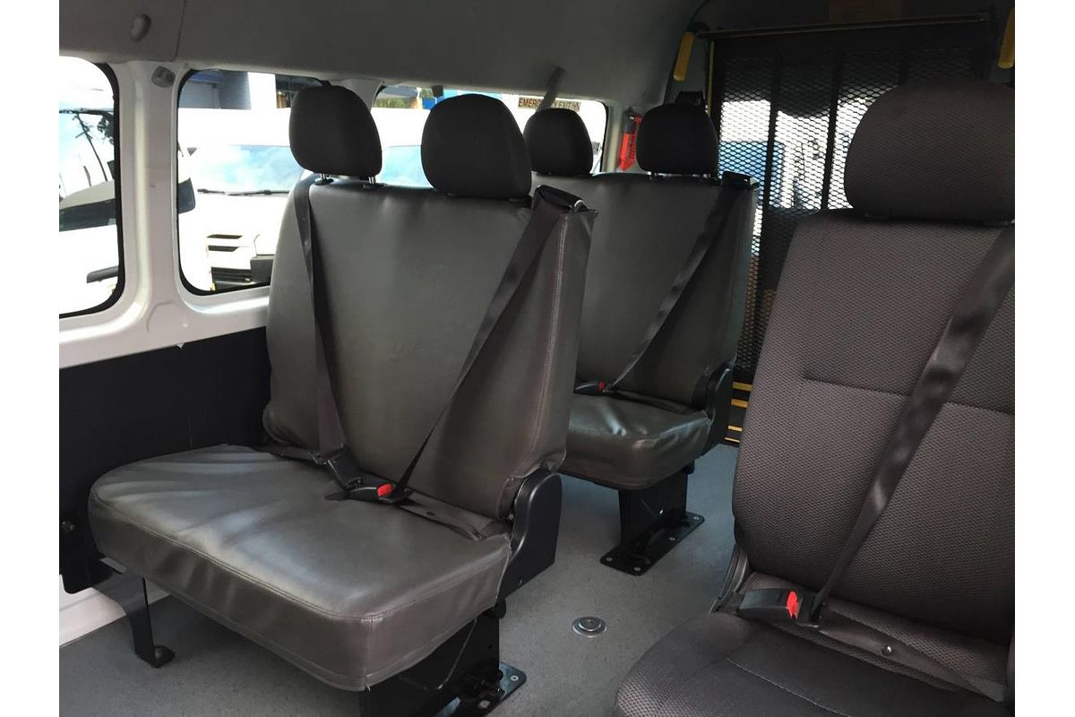 2017 Toyota Hiace COMMUTER KDH223R MY16