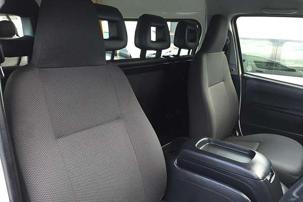 2017 Toyota Hiace COMMUTER KDH223R MY16