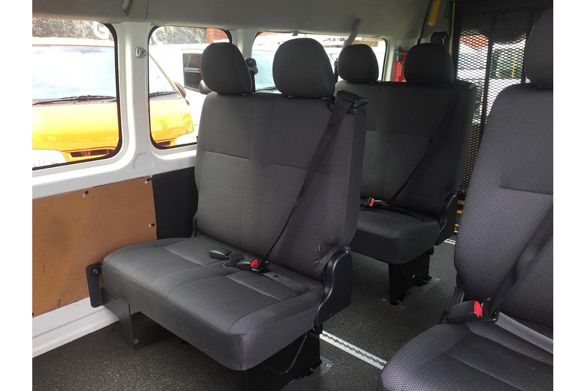 2016 Toyota Hiace COMMUTER KDH223R MY16