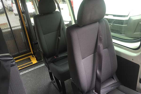 2016 Toyota Hiace COMMUTER KDH223R MY16