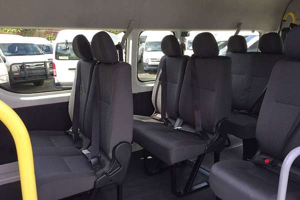 2016 Toyota Hiace COMMUTER KDH223R MY16