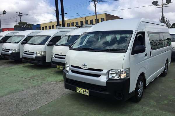 2017 Toyota Hiace COMMUTER KDH223R MY16