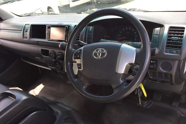 2017 Toyota Hiace COMMUTER KDH223R MY16
