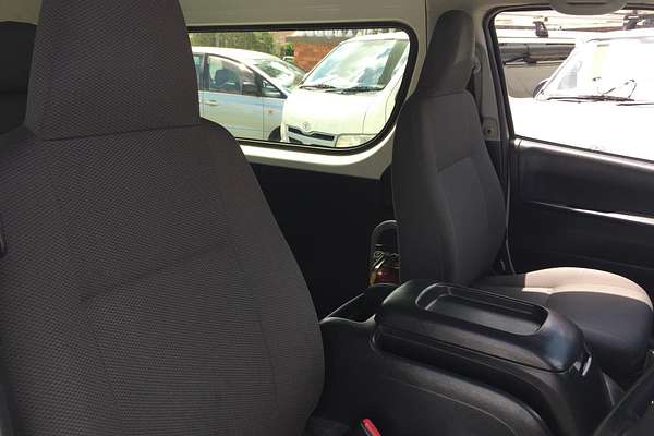 2017 Toyota Hiace COMMUTER KDH223R MY16