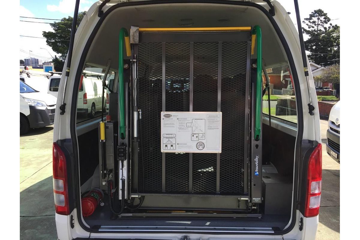 2017 Toyota Hiace COMMUTER KDH223R MY16