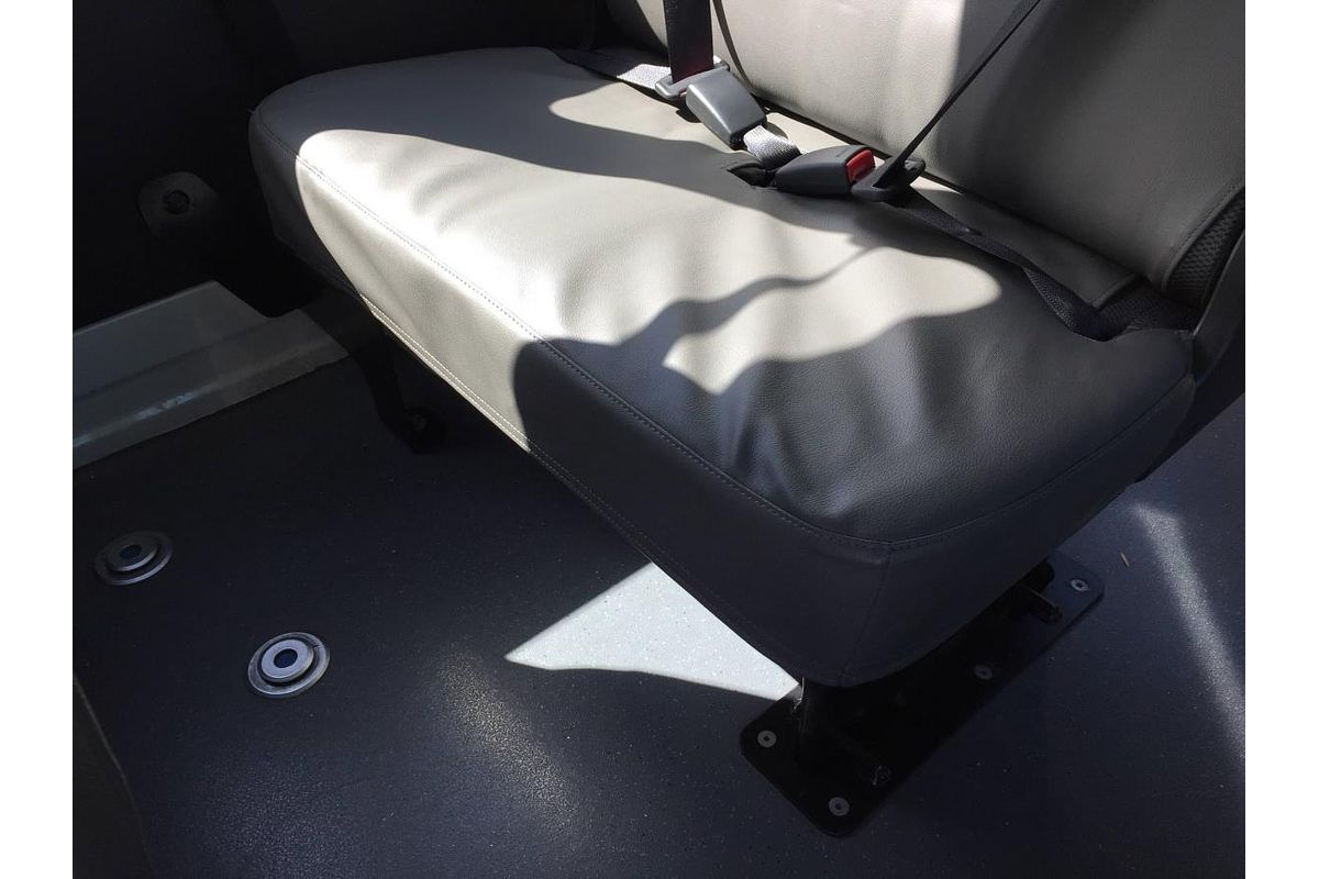 2017 Toyota Hiace COMMUTER KDH223R MY16