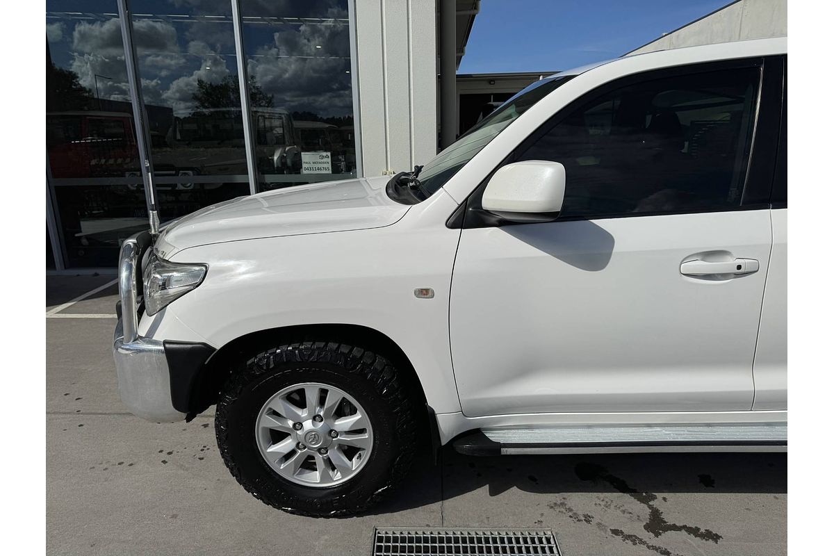 2007 Toyota Landcruiser GXL UZJ100R