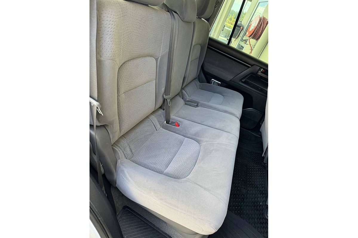 2007 Toyota Landcruiser GXL UZJ100R