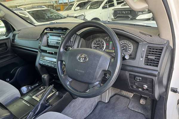2007 Toyota Landcruiser GXL UZJ100R