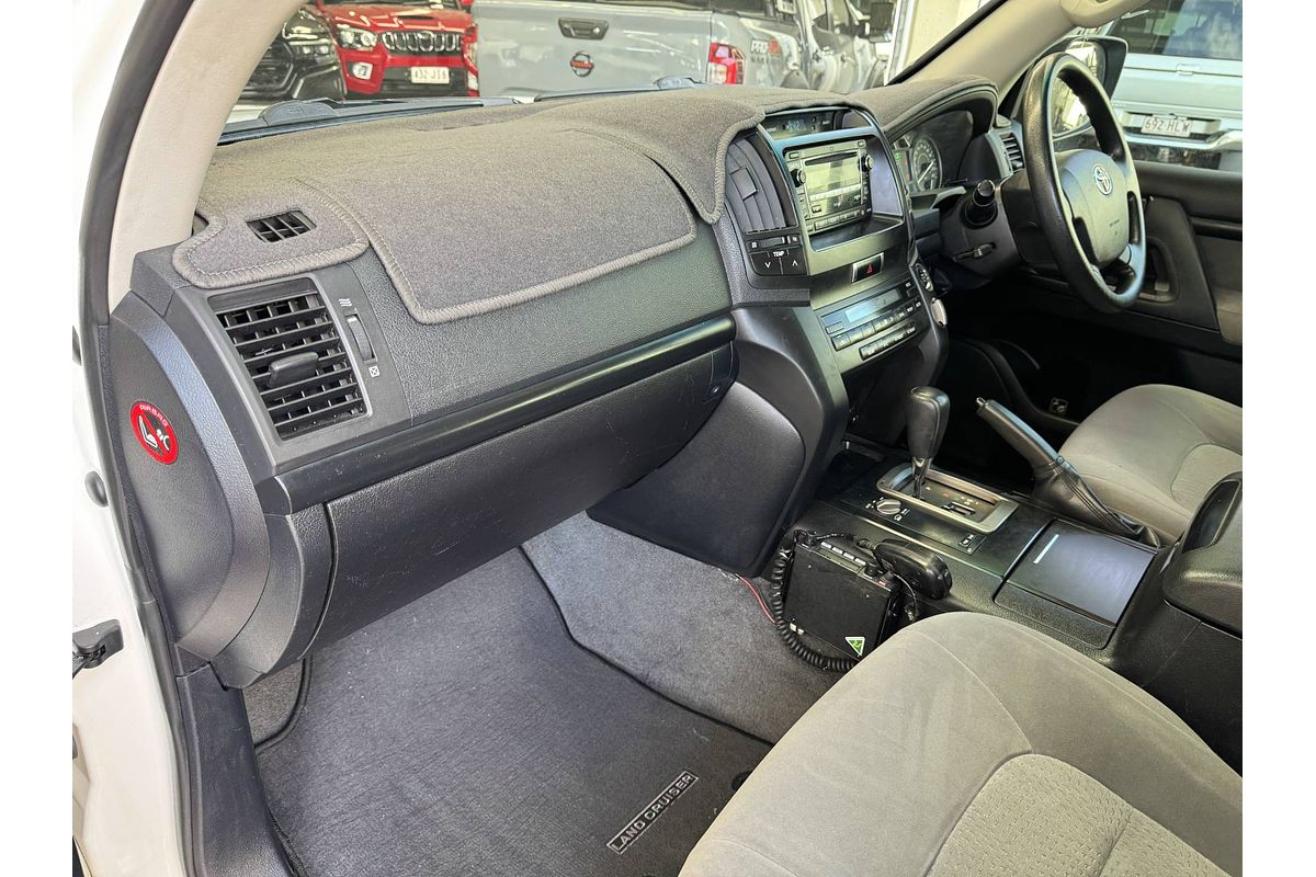 2007 Toyota Landcruiser GXL UZJ100R