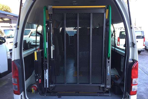 2017 Toyota Hiace COMMUTER KDH223R MY16