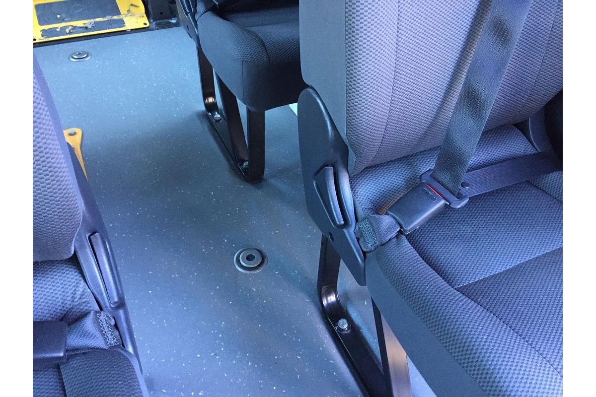 2017 Toyota Hiace COMMUTER KDH223R MY16